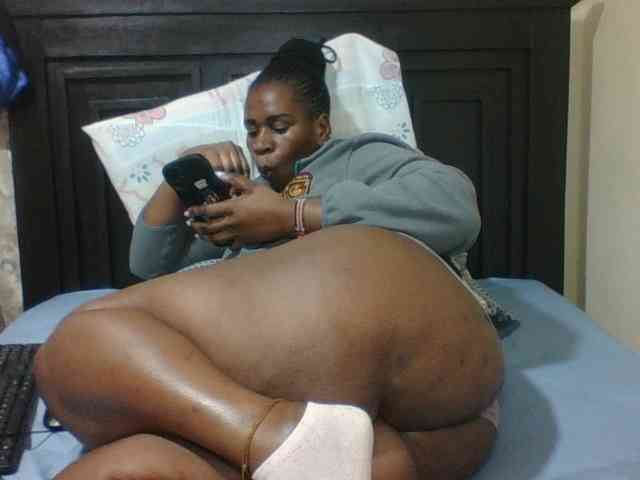 Sexyblacktits webcam