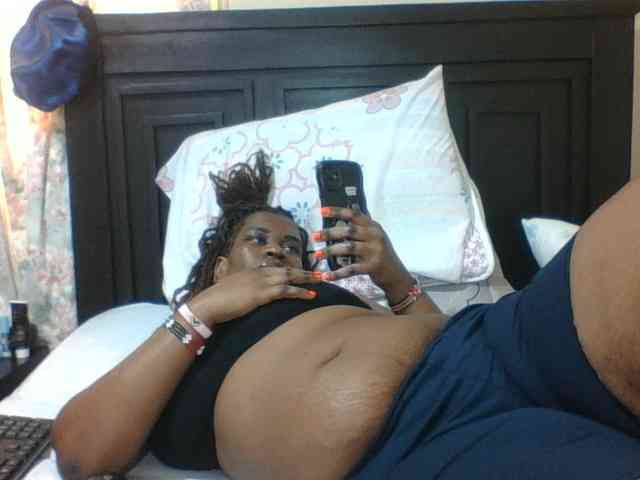Sexyblacktits webcam