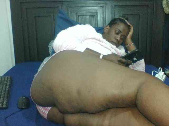 Sexyblacktits webcam