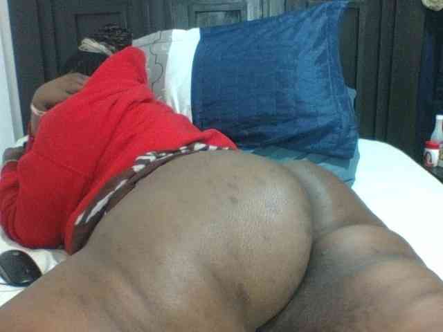 Sexyblacktits webcam