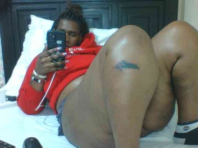 Sexyblacktits webcam