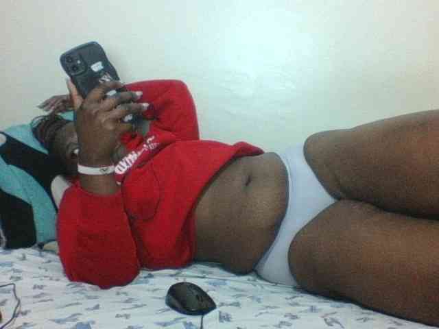 Sexyblacktits webcam