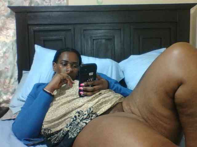 Sexyblacktits webcam