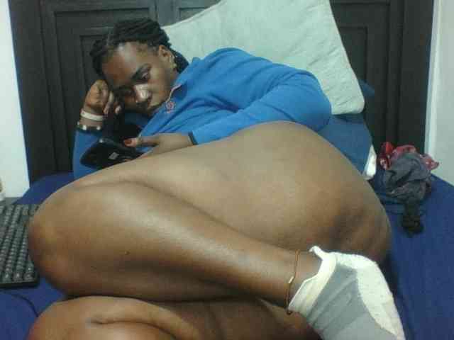 Sexyblacktits webcam