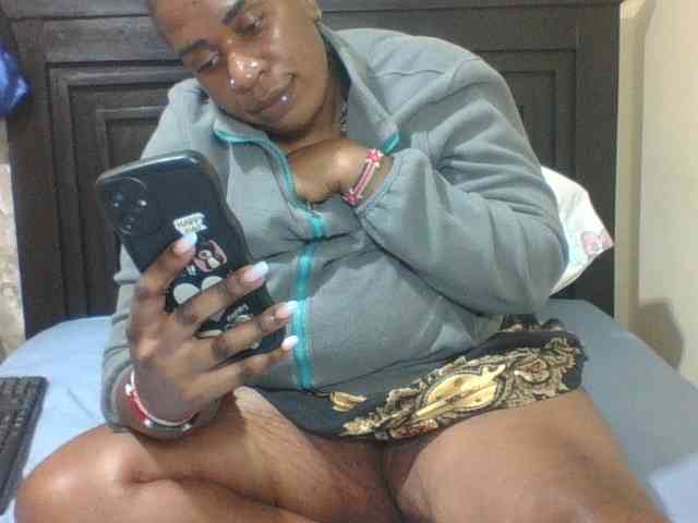 Sexyblacktits webcam