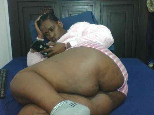 Sexyblacktits webcam