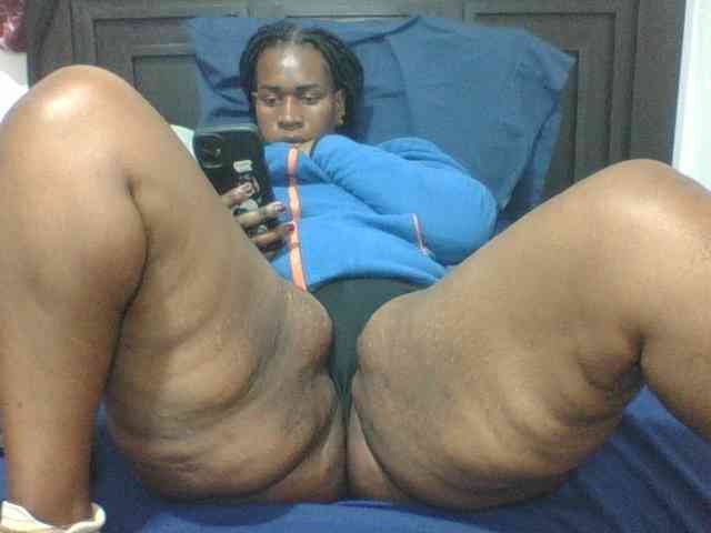 Sexyblacktits webcam