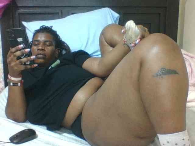 Sexyblacktits webcam