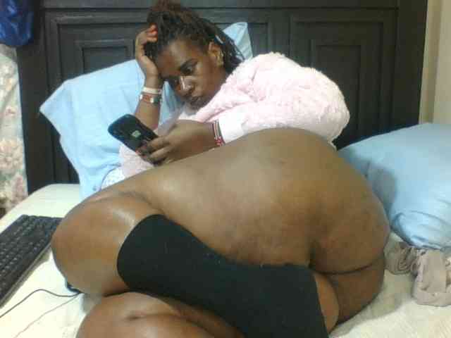 Sexyblacktits webcam