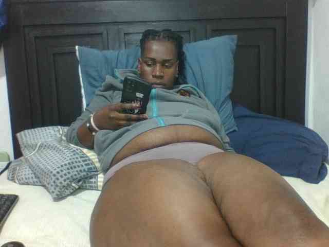 Sexyblacktits webcam