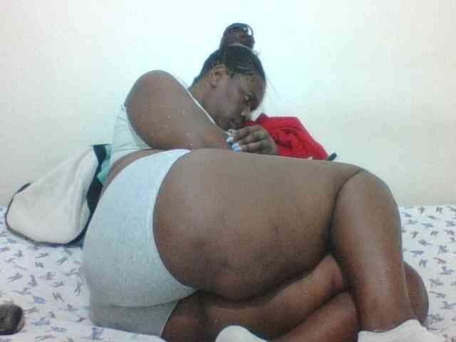 Sexyblacktits webcam