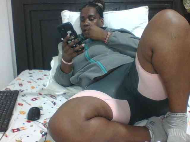 Sexyblacktits webcam