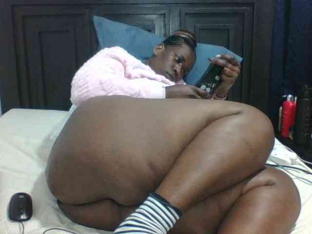 Sexyblacktits webcam