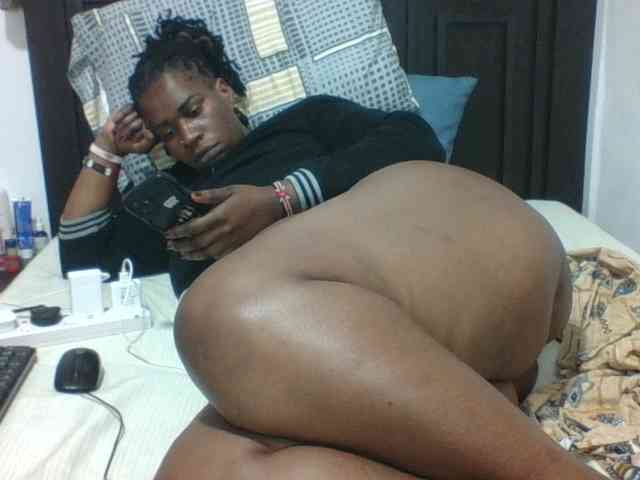 Modelo: Sexyblacktits