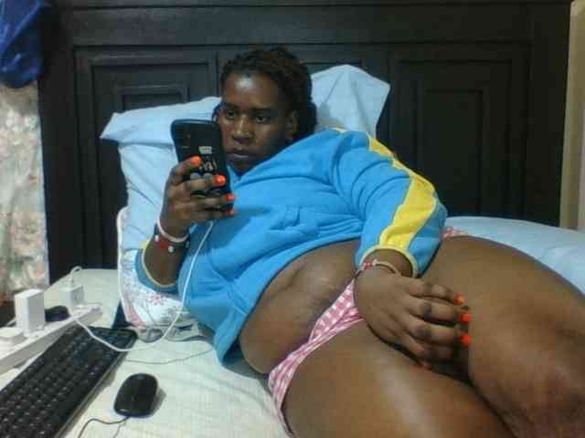 Sexyblacktits webcam