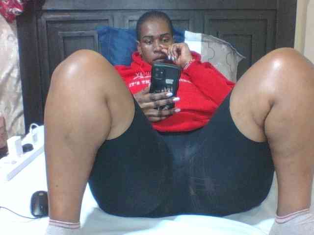 Sexyblacktits webcam