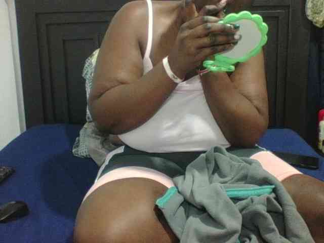 Sexyblacktits webcam