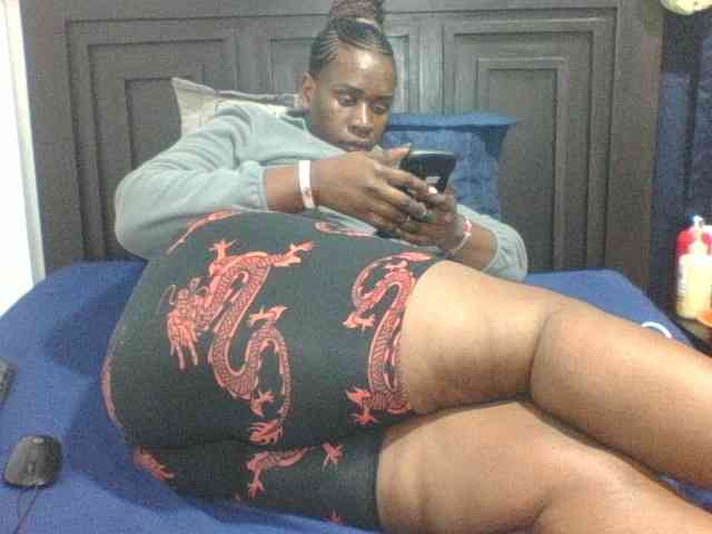 Sexyblacktits webcam