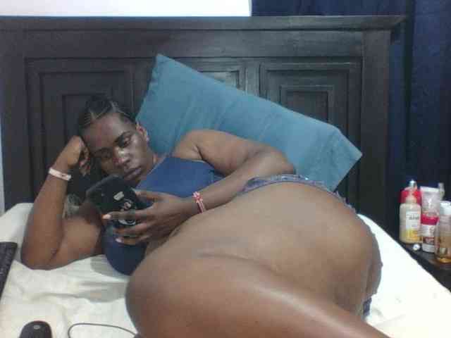 Sexyblacktits webcam