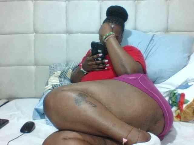 Sexyblacktits webcam