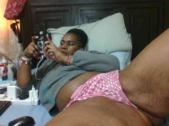 Sexyblacktits webcam