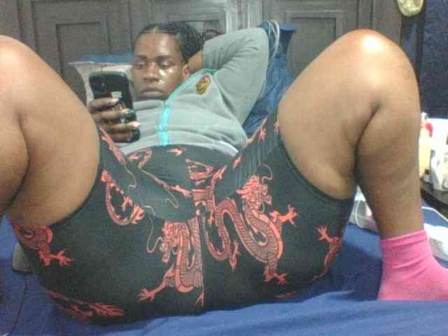 Sexyblacktits webcam