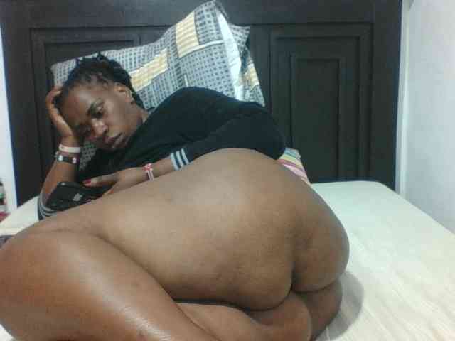 Sexyblacktits webcam