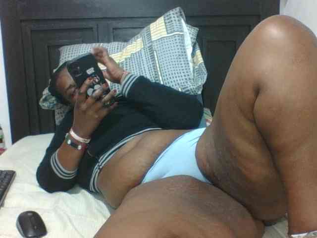Sexyblacktits webcam