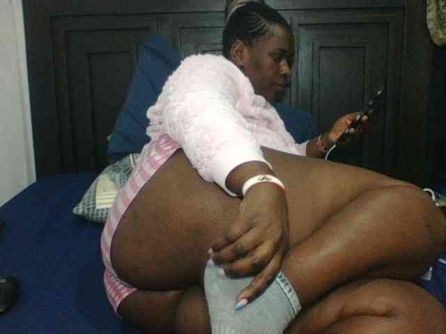 Sexyblacktits webcam