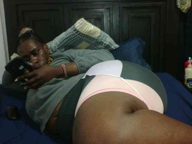 Sexyblacktits webcam