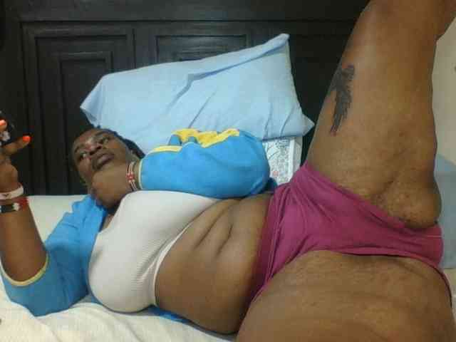 Sexyblacktits webcam