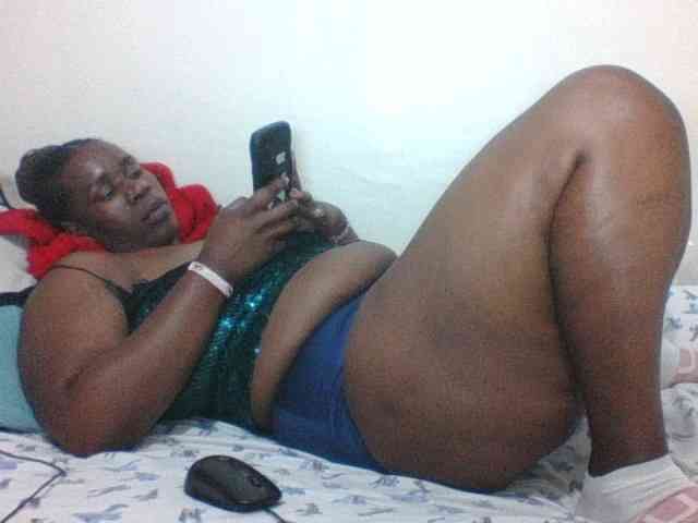 Sexyblacktits webcam