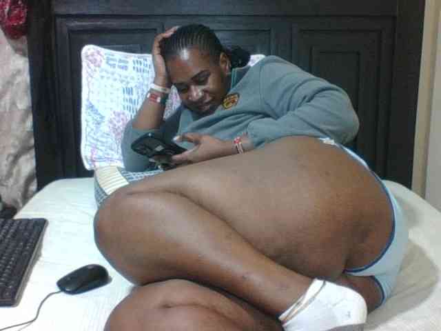 Sexyblacktits webcam