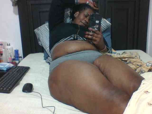 Sexyblacktits webcam
