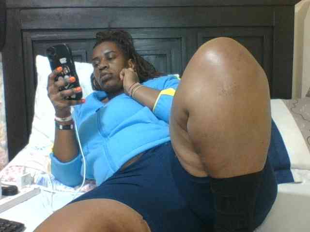 Sexyblacktits webcam