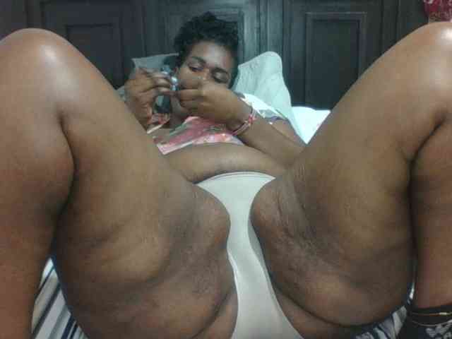 Sexyblacktits webcam