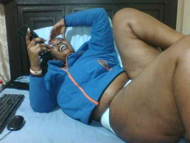 Sexyblacktits webcam
