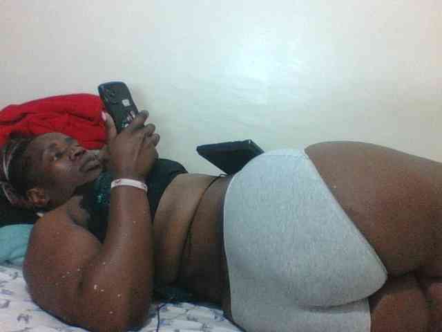 Sexyblacktits webcam