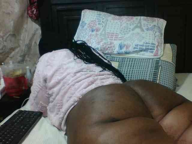 Sexyblacktits webcam