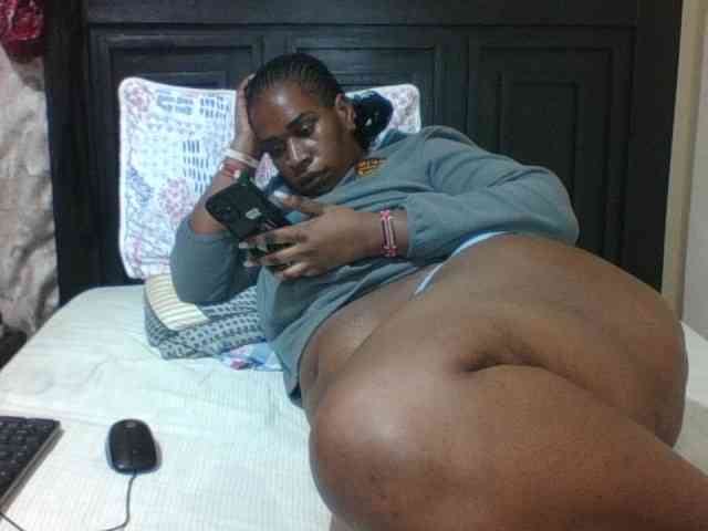 Sexyblacktits webcam