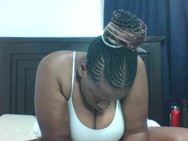 Sexyblacktits webcam