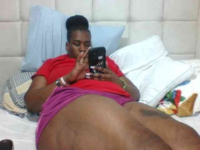 Sexyblacktits webcam