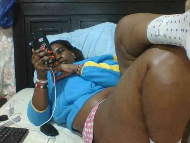 Sexyblacktits webcam