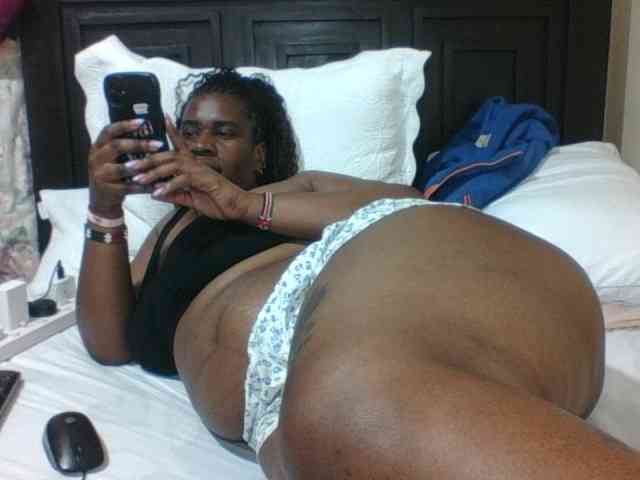 Sexyblacktits webcam
