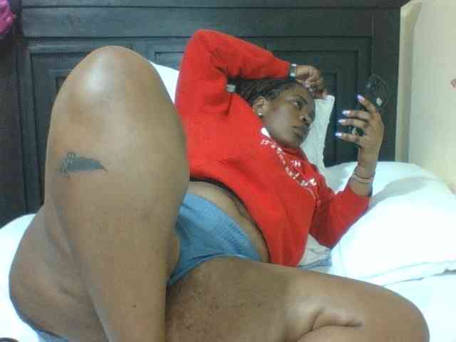 Sexyblacktits webcam