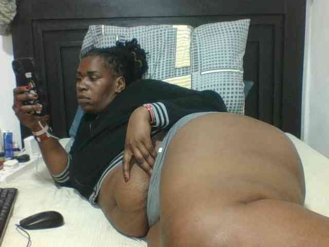 Sexyblacktits webcam