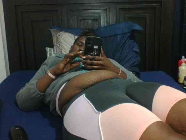 Sexyblacktits webcam