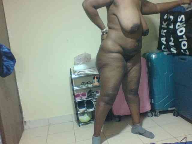 Sexyblacktits webcam