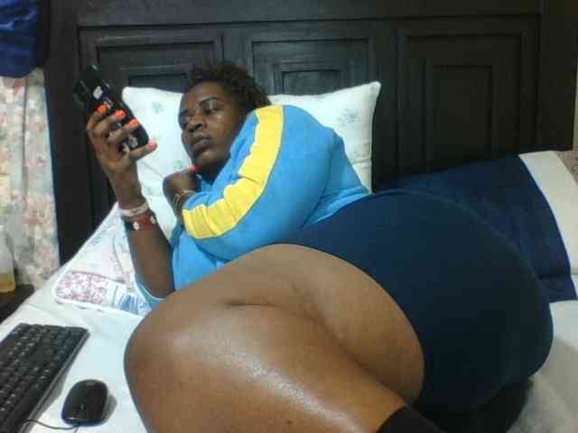 Sexyblacktits webcam