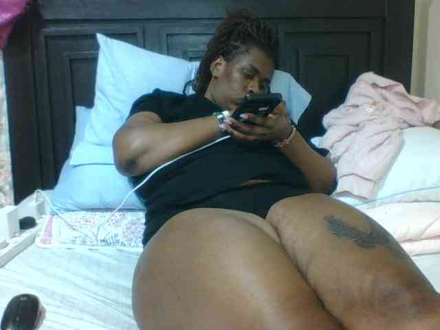 Sexyblacktits webcam